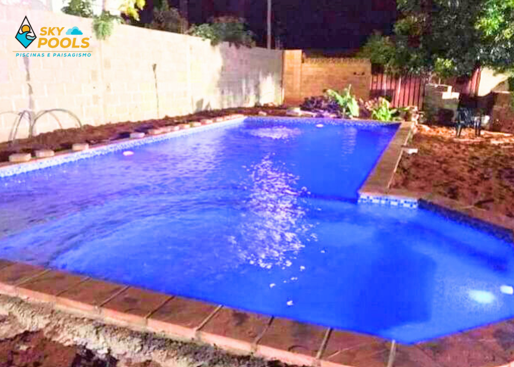 Arabian Modern Pool